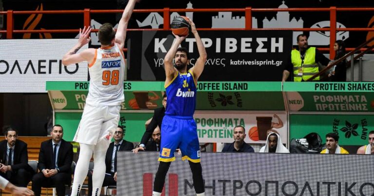 Nakye Sanders to Strasbourg, Nikos Chougkaz stays on loan in Peristeri
