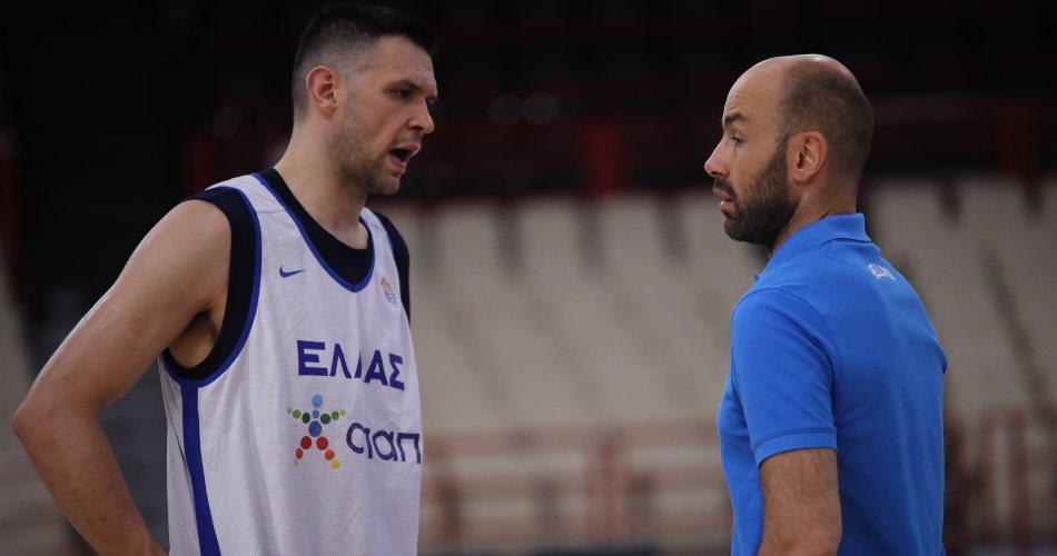 Kostas-Papanikolaou-Vassilis-Spanoulis-Greece-practice