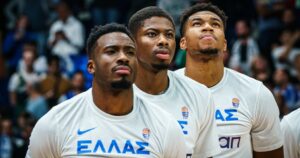 giannis-antetokounmpo-kostas-antetokounmpo-thanasis-antetokounmpo-greece