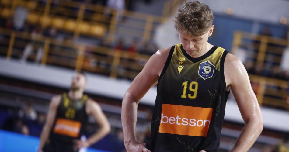 Mindaugas-Kuzminskas-PAOK-AEK-Greek-Cup
