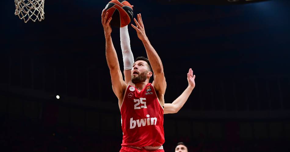 alec peters olympiacos