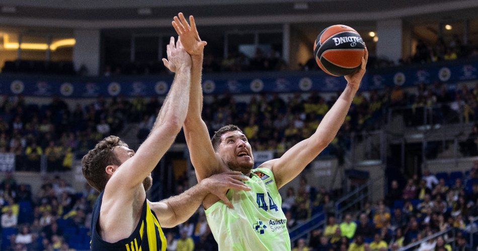 Joel-Parra-Fenerbahce-Barcelona