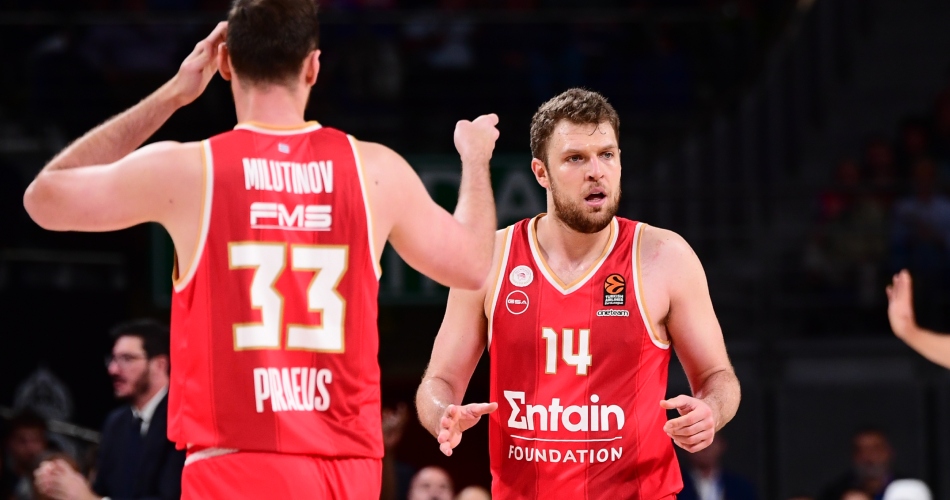 Milutinov-Vezenkov-Real-Olympiacos