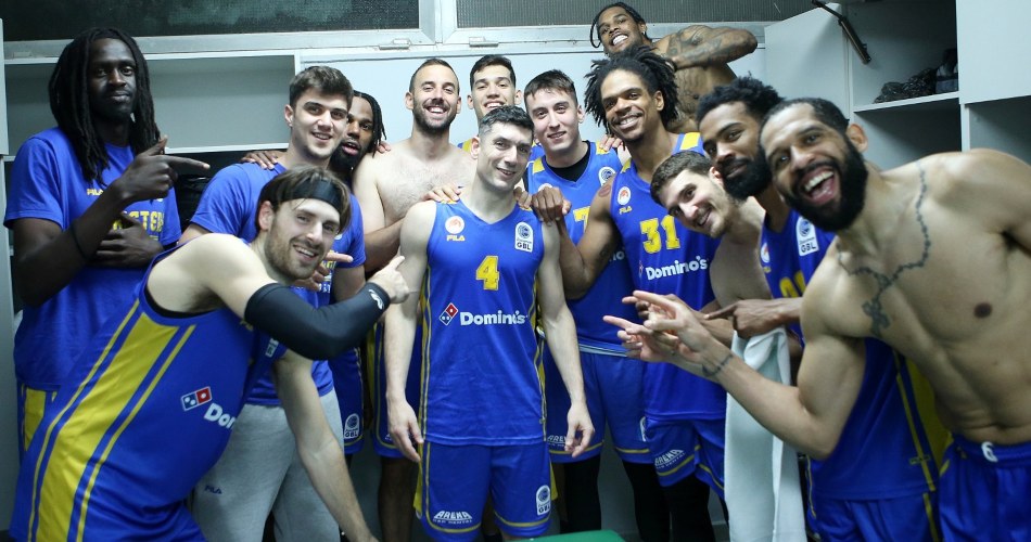 xanthopoulos peristeri