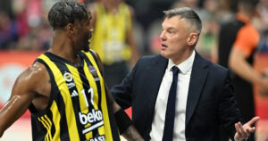 nigel-hayes-davis-sarunas-jasikevicius