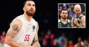 Mike-James-Monaco-Calathes