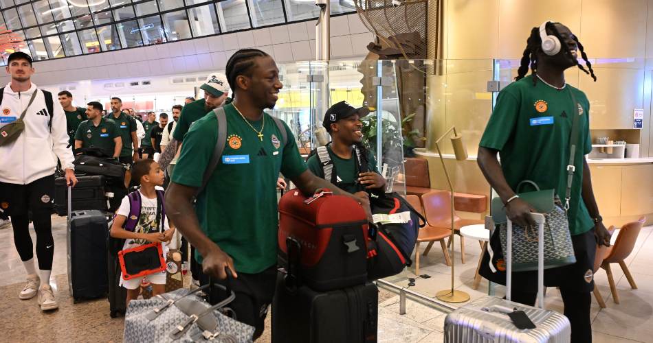 Kendrick-Nunn-Wenyen-Gabriel-Panathinaikos-Abu-Dhabi-arrival