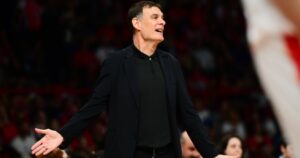 Giorgos-Bartzokas-Olympiacos-AEK-Game-1