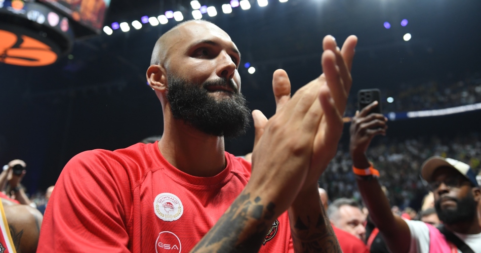 Evan-Fournier-Olympiacos