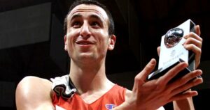 Manu-Ginobili-Kinder-Bologna-Finals-MVP-2001