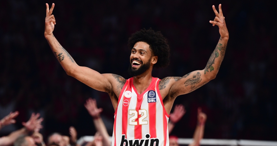 Dorsey-Panathinaikos-Olympiacos (4)