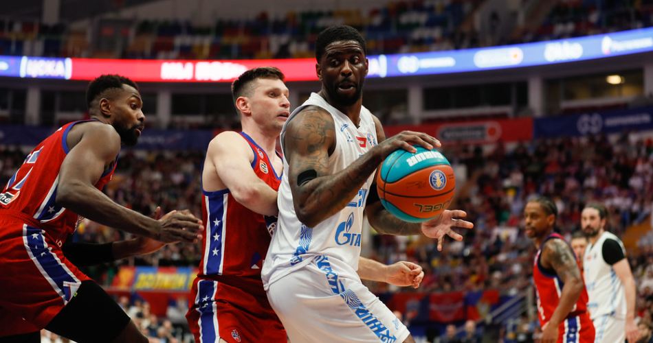 Dwyane-Bacon-CSKA-Zenit