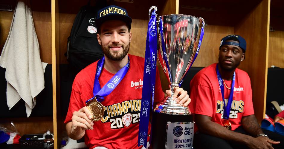 peters olympiakos