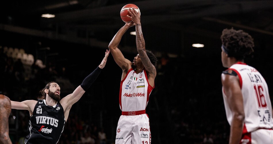 armoni-brooks-virtus-segafredo-bologna-ea7-emporio-armani-milano-legabasket-playoffs-2024-2025-semi-finals-game-2