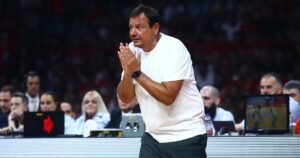 Ergin-Ataman-Olympiacos-Panathinaikos