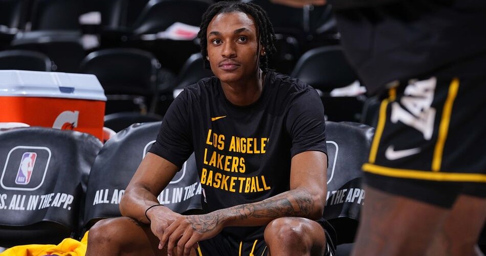 Tofas Bursa added former NBA player Maxwell Lewis