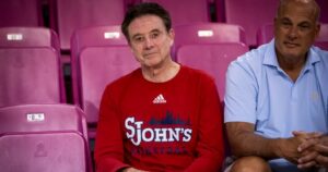 Rick-Pitino-Greece-Czech-EuroBasket-U20