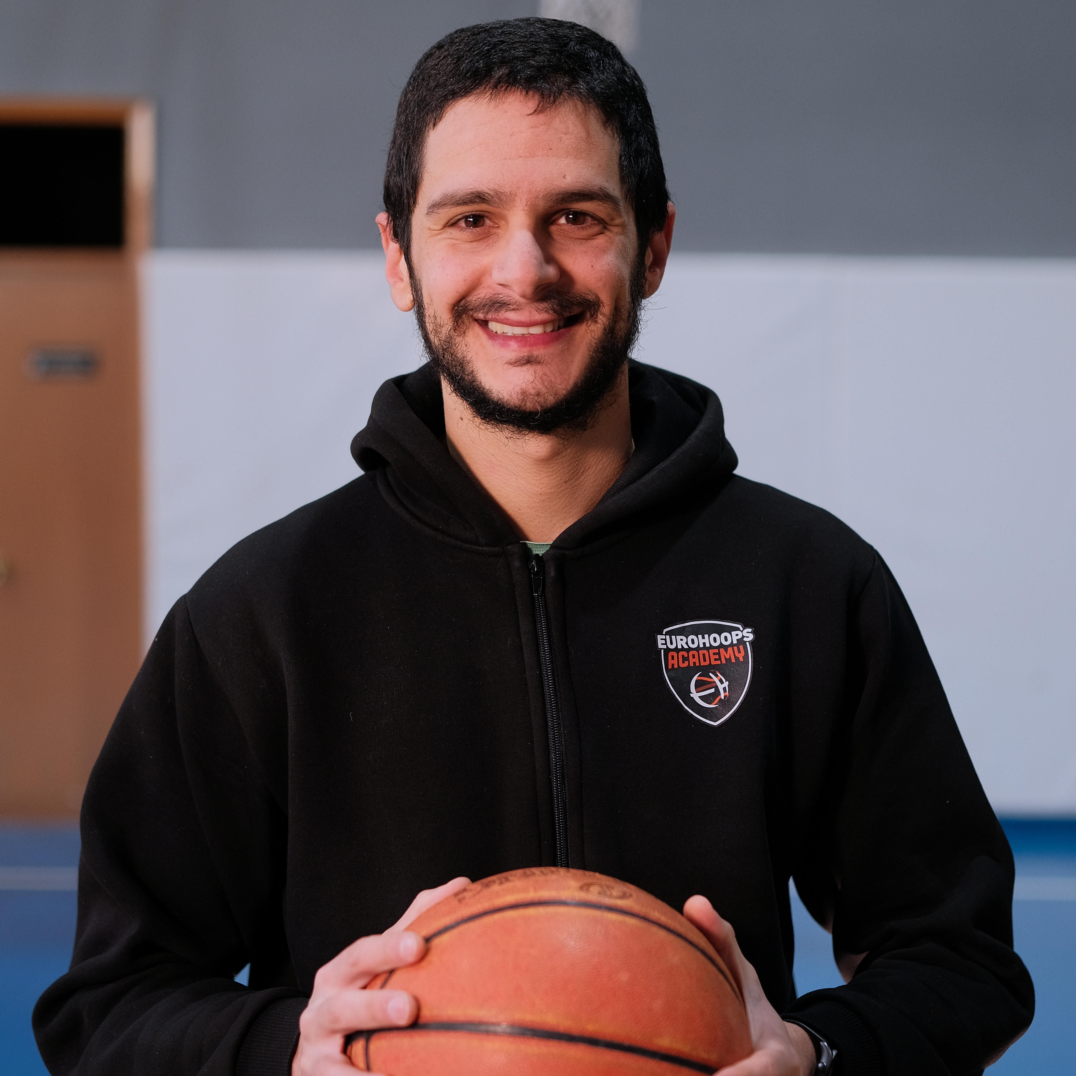 Μιχάλης Γιαμπάνης