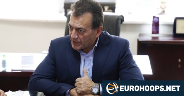 Βρούτσης: Ανέστειλε προσωρινά τις προβλεπόμενες επιχορηγήσεις προς την ΕΟΚ