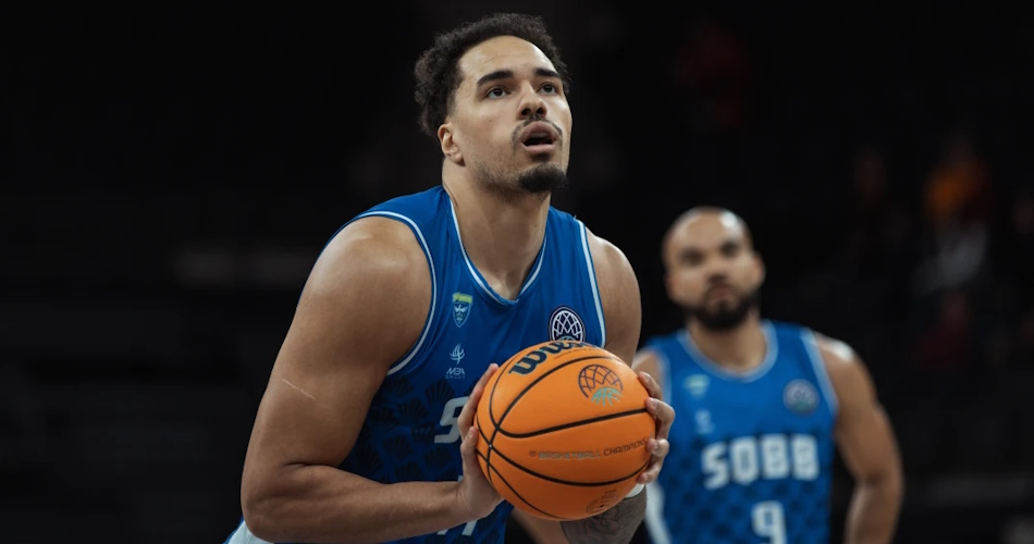 marcus-santos-silva-saint-quentin