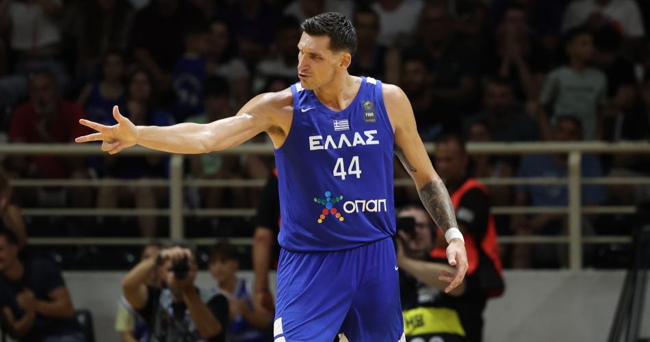 Ελλάδα – Μαυροβούνιο 69-61: Έπαιξε άμυνα και για την επίθεση με “πύργο” Μήτογλου!