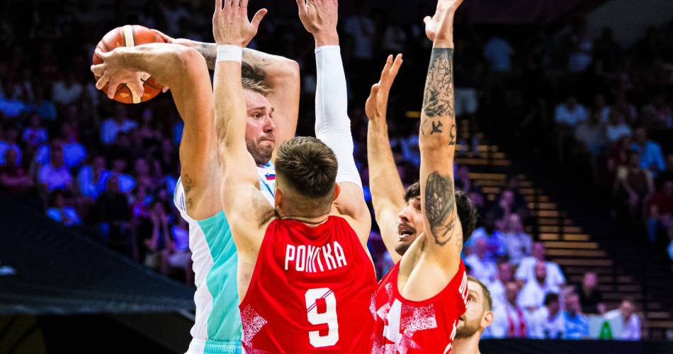 Πολωνία – Σλοβενία 105-95: Λόιντ και Πονίτκα κέρδισαν τον 34άρη Ντόντσιτς