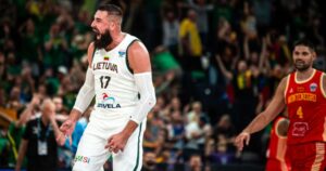 Jonas-Valanciunas-Lithuania-Montenegro