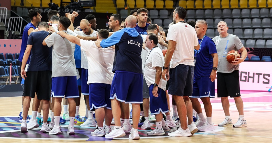 Σπανούλης σε παίκτες: “Το μπάσκετ δεν είναι μόνο τακτική, αλλά και αυτοπεποίθηση και πίστη στο συμπαίκτη”
