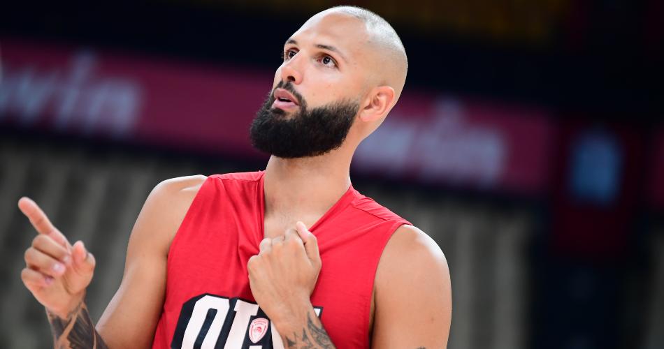 Evan-Fournier-Olympiacos-practice