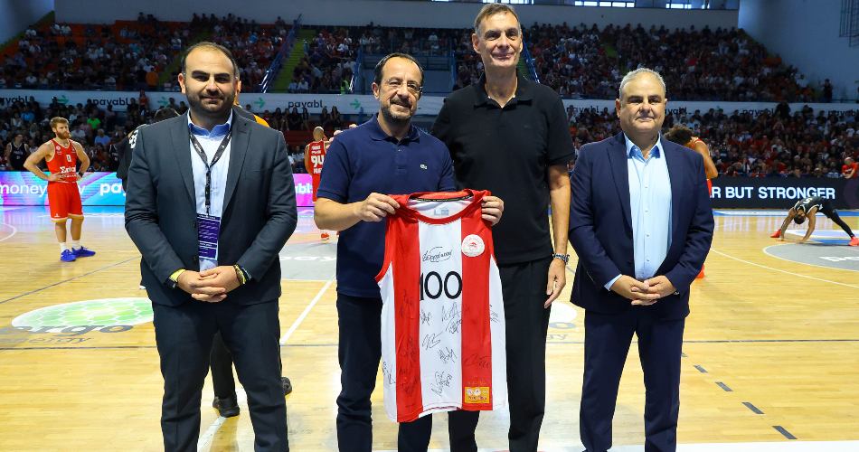 Giorgos-Bartzokas-Olympiacos-Paris