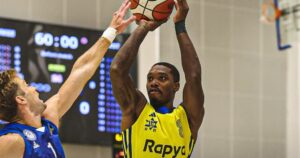 Lonnie-Walker-Maccabi-Tel-Aviv-preseason