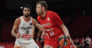 Sasha-Vezenkov-Olympiacos-Promitheas-preseason