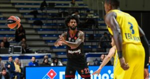 Tyler-Dorsey-Maccabi-Tel-Aviv-Olympiacos