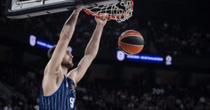 giorgos-papagiannis-efes