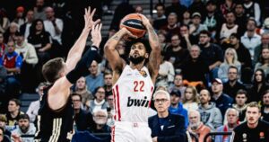 Tyler-Dorsey-Bayern-Munich-Olympiacos