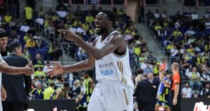 Mfiondu-Kabengele-Fenerbahce-Dubai