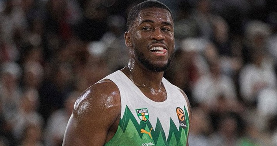 ΣΟΥΠΕΡ Φρανσίσκο, Ράιτ κι η παρέα τους έκαναν ΜΙΑ ΧΑΨΙΑ τη Βίρτους στο Κάουνας