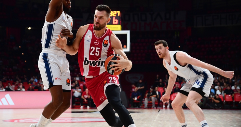 Ολυμπιακός – Εφές 78-82: Η άλωση του ΣΕΦ με τους “ερυθρόλευκους” να μένουν από δυνάμεις