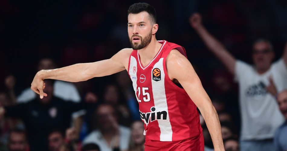 Πίτερς, ο “sniper” του Ολυμπιακού: Ούτε 1% από την All-Time κορυφή σε τρίποντα