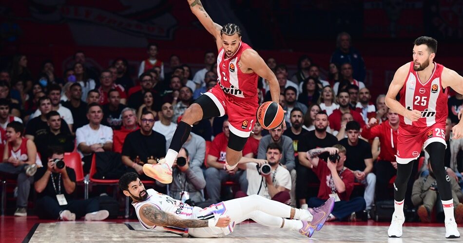 ward-peters-olympiacos