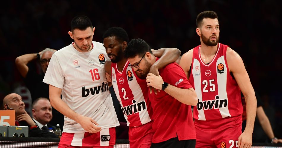 Keenan-Evans-Olympiacos-Zalgiris-Kaunas-achilles