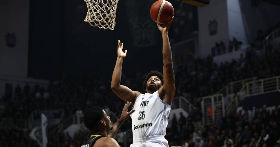 ΠΑΟΚ: Πρωτιά-θρίλερ με 2 βολές του Μουρ – Άνετα στους “16” του Europe Cup και το Περιστέρι