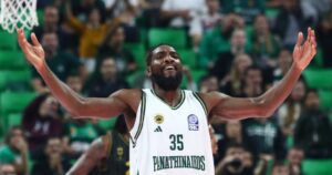 Kenneth-Faried-Panathinaikos-Aris