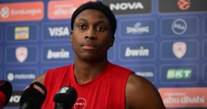 ntilikina-olympiacos-mediaday