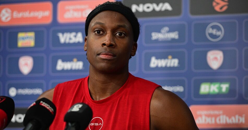 ntilikina-olympiacos-mediaday