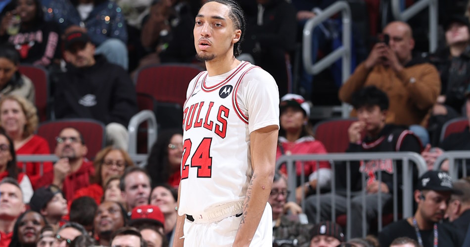 noa-essengue-chicago-bulls