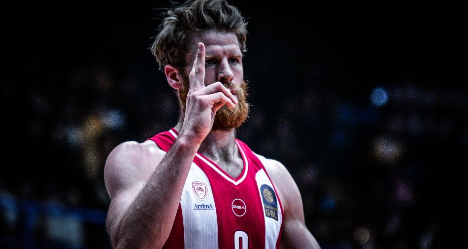 Thomas-Walkup-Peristeri-Olympiacos-career-high