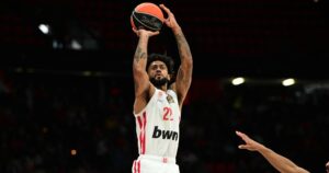 Tyler-Dorsey-Olympiacos-Kolossos