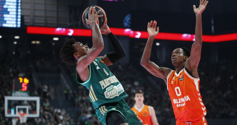 Σορτς: “Έχουμε πολλούς νικητές για να το γυρίσουμε γρήγορα”