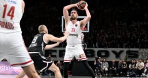 milutinov-olympiacos-virtus